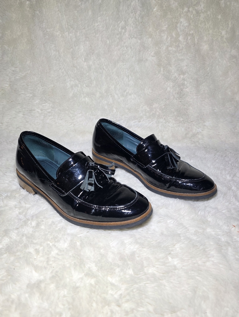 Karston France Black Patent Leather Tassel Loafers Womens 6.5 (EU 37) - Picture 3 of 8